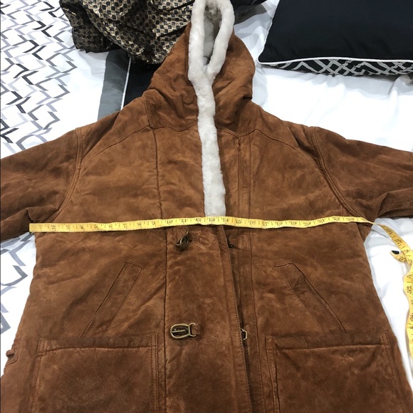 Coat - Picture 6 of 8